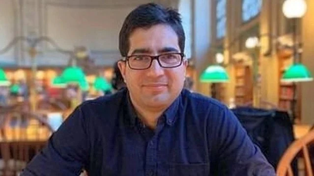 Modi minister slams Faesal for targeting the ‘soft’ and ‘tolerant’ Indian state