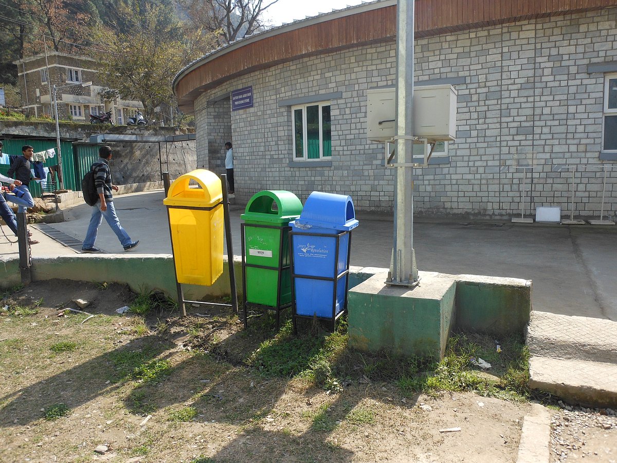 Himachal Pradesh installs 6K bins displaying names of BJP MPs; 13K more to be installed