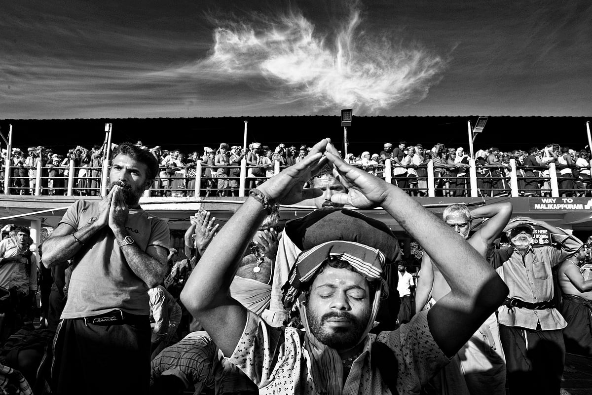 Photo by Raghu Rai