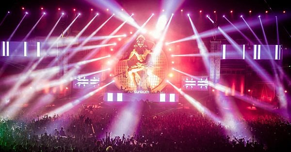 Congress on Sunburn Klassique: How can Goa host carnivals while India worries about Abhinandan’s safety 