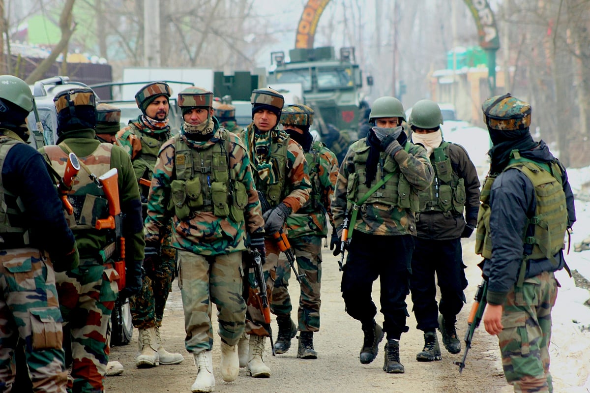 Ceasefire violations may lead to Indo-Pak war, says former Army officer  