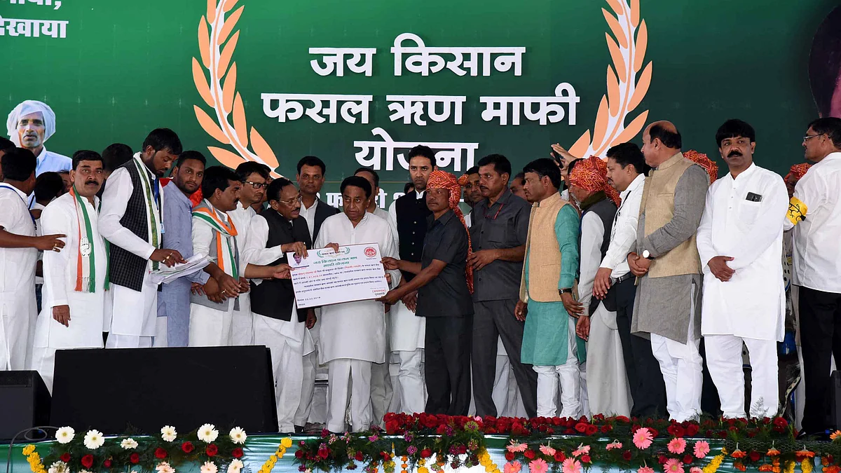 Cong govt in MP starts implementation of loan waiver scheme 