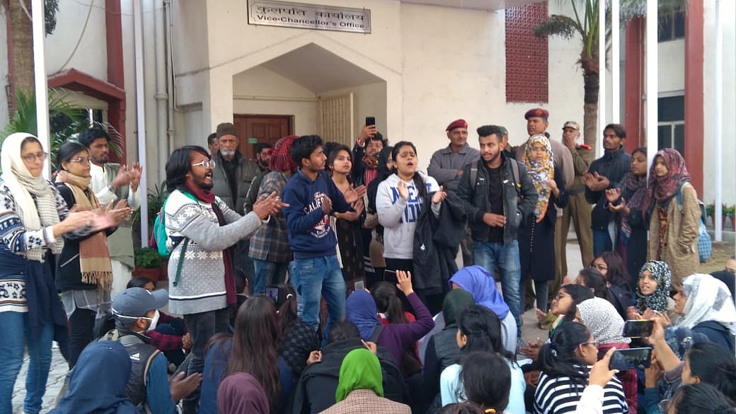 Jamia Uni: Goons of HoD accused of sexual harassment attack protesting students