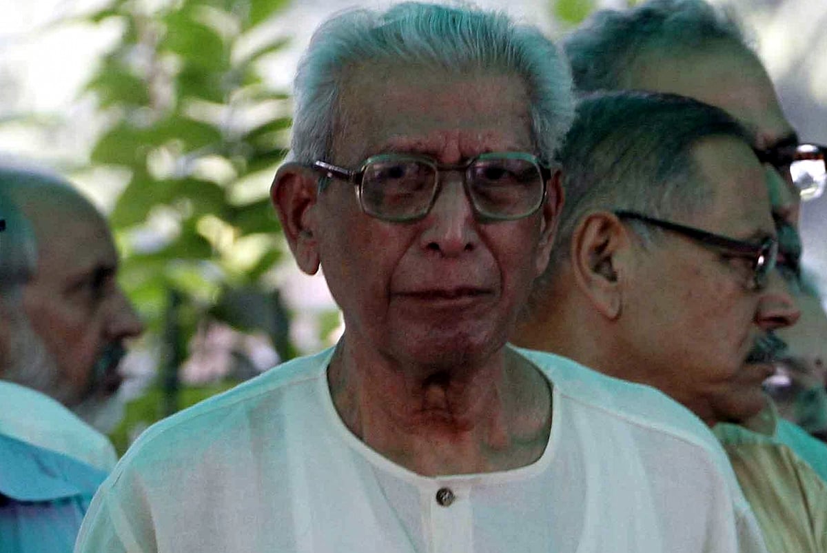 Renowned Hindi writer and critic Namwar Singh mourned