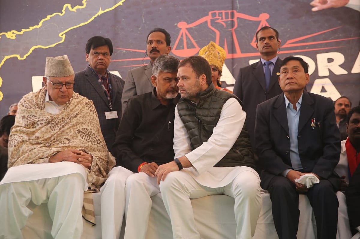 Rahul Gandhi supports Naidu’s demand of special status to AP, says Modi facilitated loot in Rafale deal 