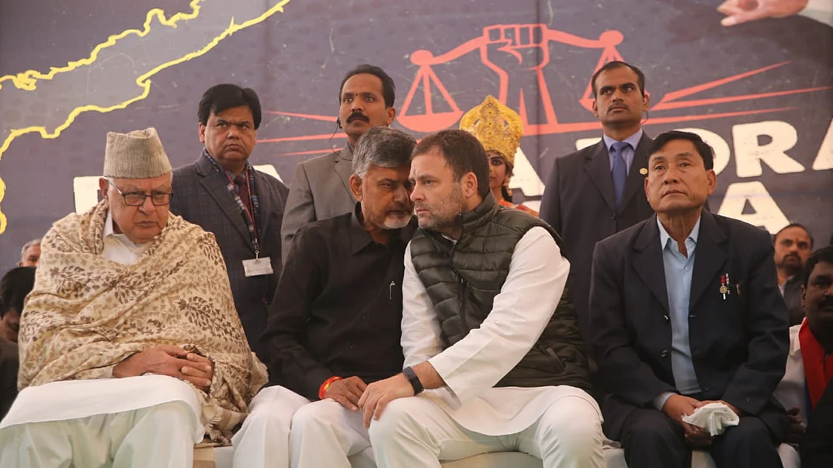 Rahul Gandhi supports Naidu’s demand of special status to AP, says Modi facilitated loot in Rafale deal 