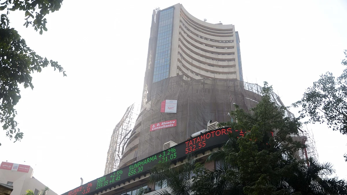  Sensex drops over 150 points; bank, auto stocks drag