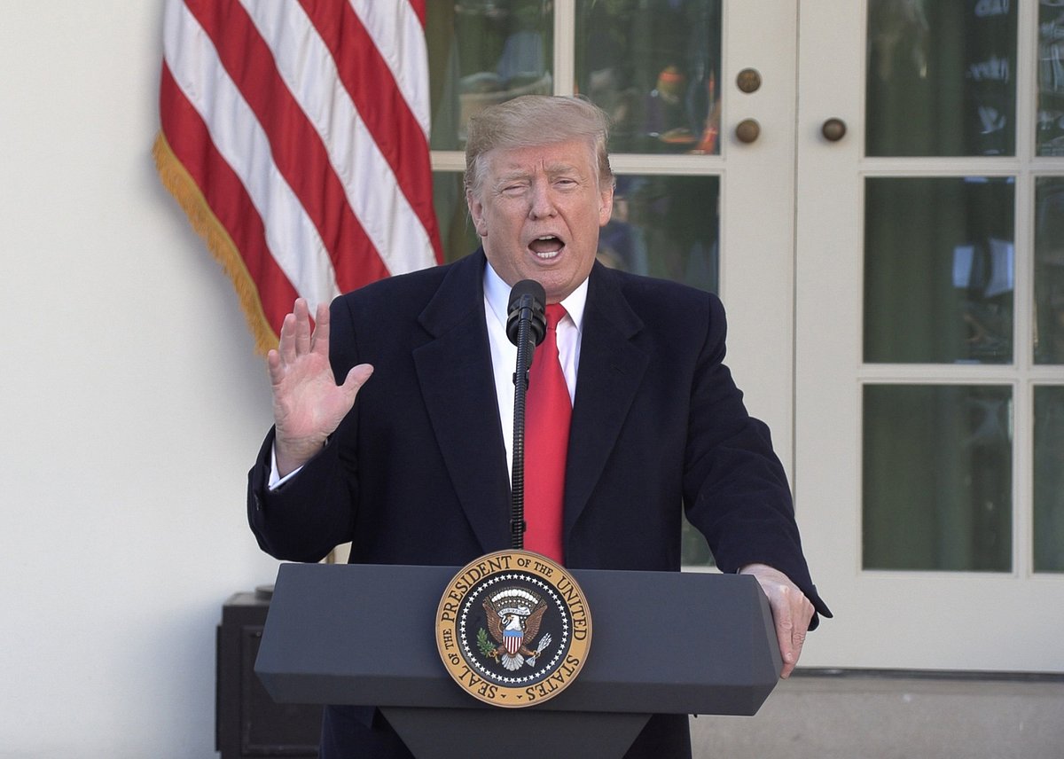 Trump declares Emergency to fund border wall on Mexican border  