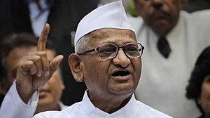 Anna Hazare threatens to launch his “last protest” for farmers