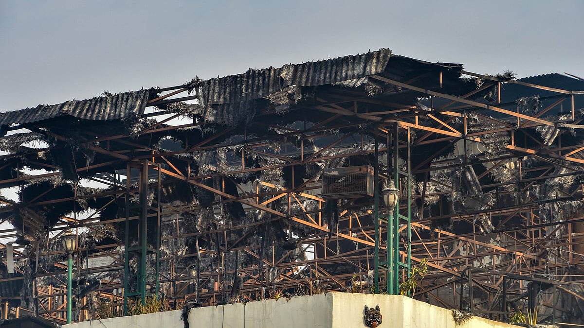 Delhi fire tragedy: No one takes responsibility for  death of  17 innocent people