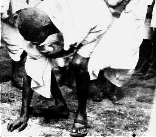 Nation recalls Mahatma’s Dandi march: A quiz on ‘salt satyagraha’