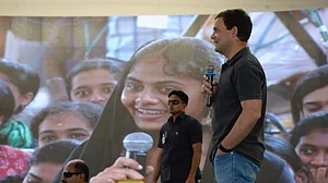 WATCH | Rahul Gandhi woos Tamil Nadu youth, women with jobs, loans & quota