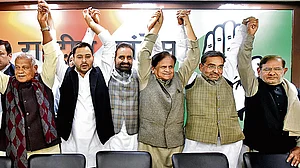 Grand Alliance announces seat-sharing formula in Bihar, Sharad to fight on RJD symbol