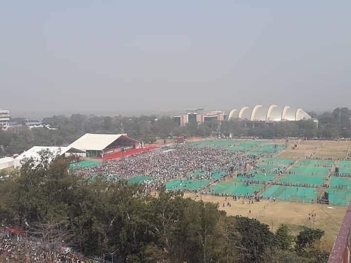 Lalu takes a potshot at Modi’s Sankalp rally, mocks low turnout at Gandhi Maidan
