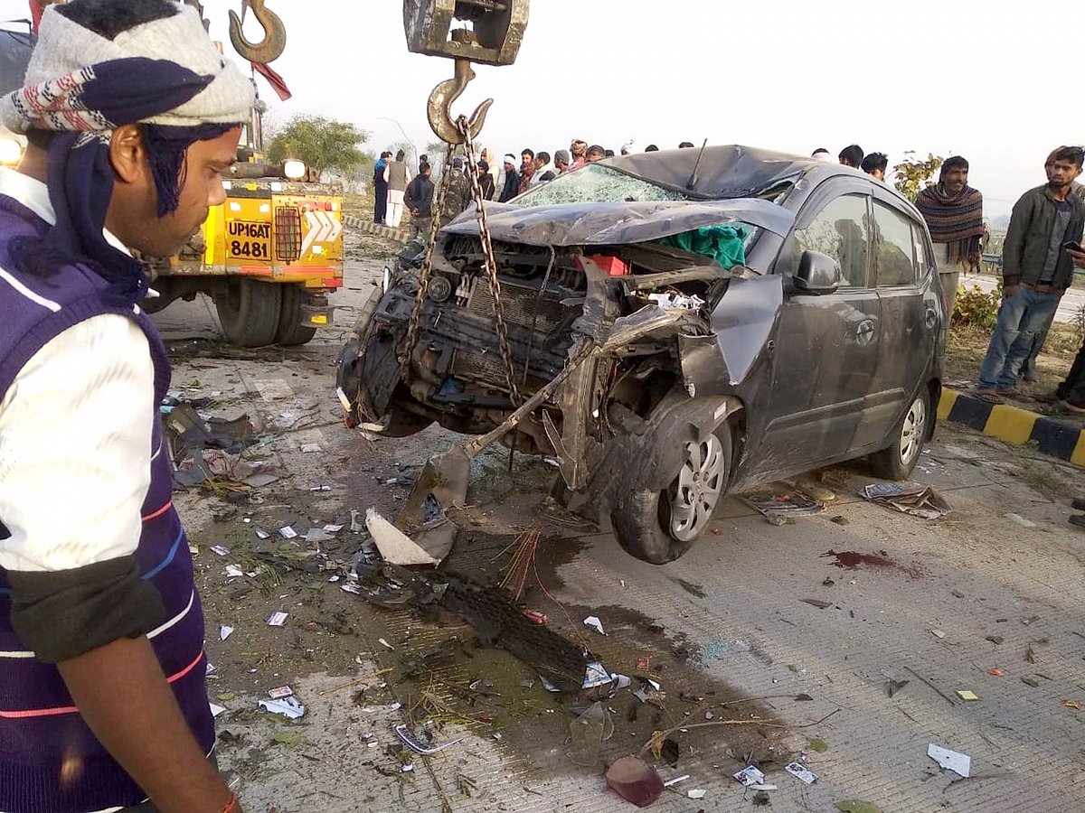Accident on the Yamuna Expressway (IANS)