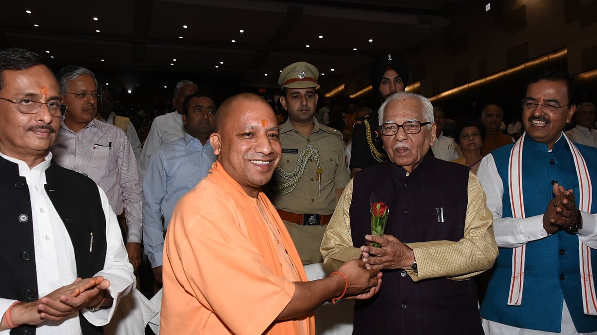UP CM Yogi Adtyanath with Governor Ram Naik (IANS Photo)