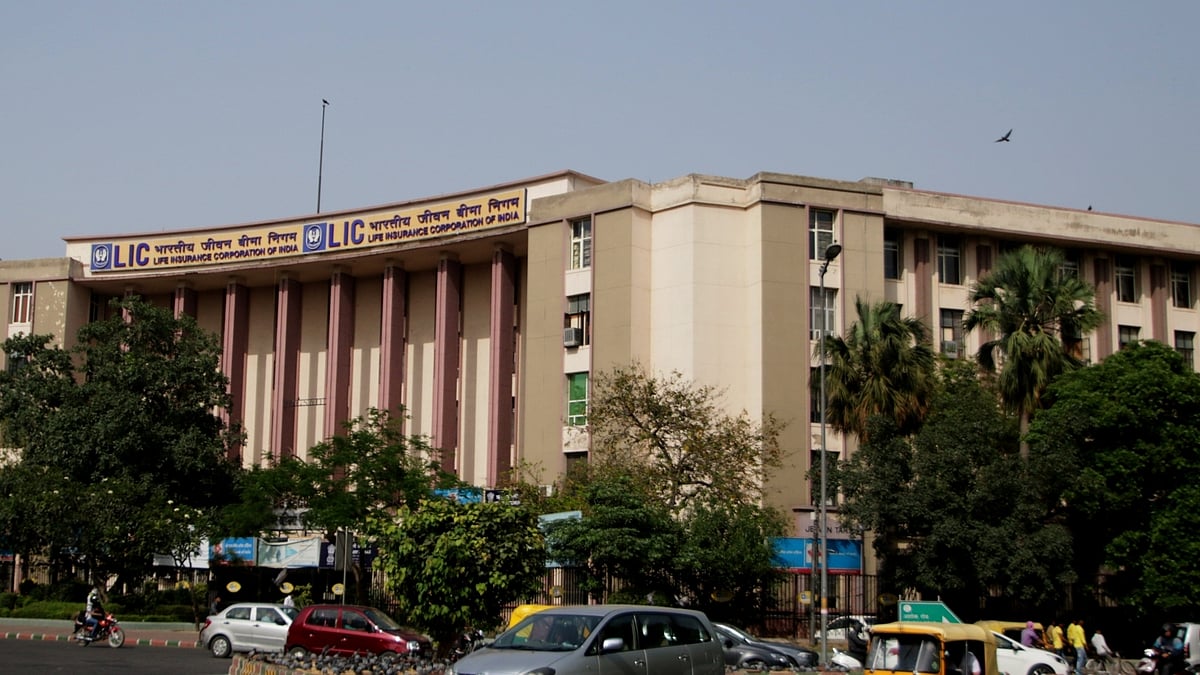 LIC may propose 3-5 year time for IDBI Bank stake cut