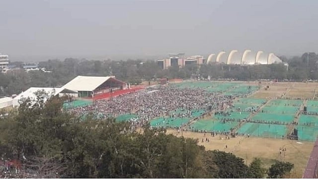 PM Modi’s Patna rally draws lukewarm response; NDA leaders panic about low turnout