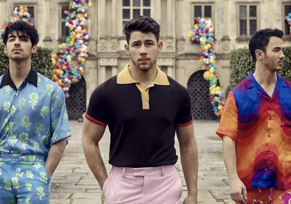  Priyanka Chopra to star in Jonas brothers comeback song