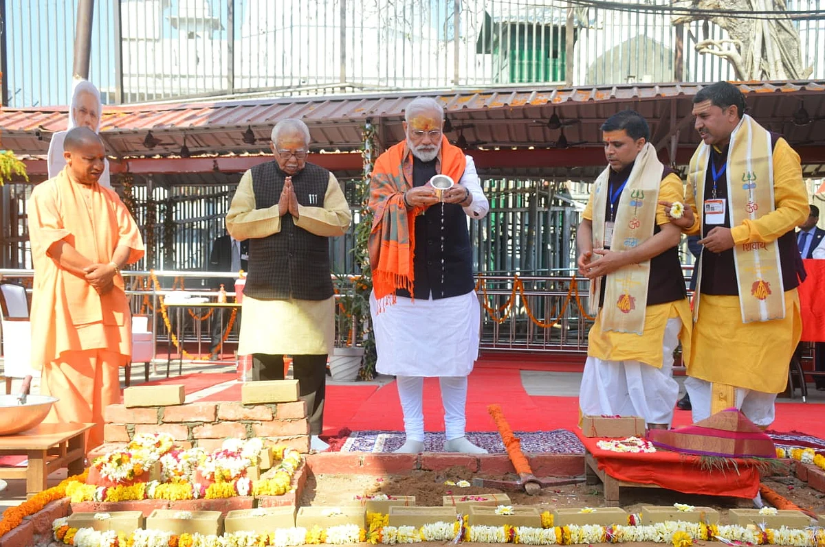 Varanasi: Hundreds of Dalits locked for hours before Modi’s visit
