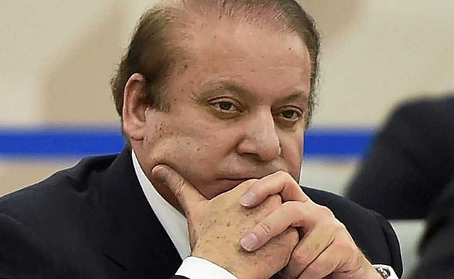 Pak SC turns down Sharif’s appeal for early hearing in graft case