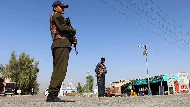 Afghan Information Ministry attacked, 2 assailants killed 