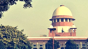 SC seeks EC’s response on Gujarat Congress plea against its decision to hold separate bypolls for 2 RS seats