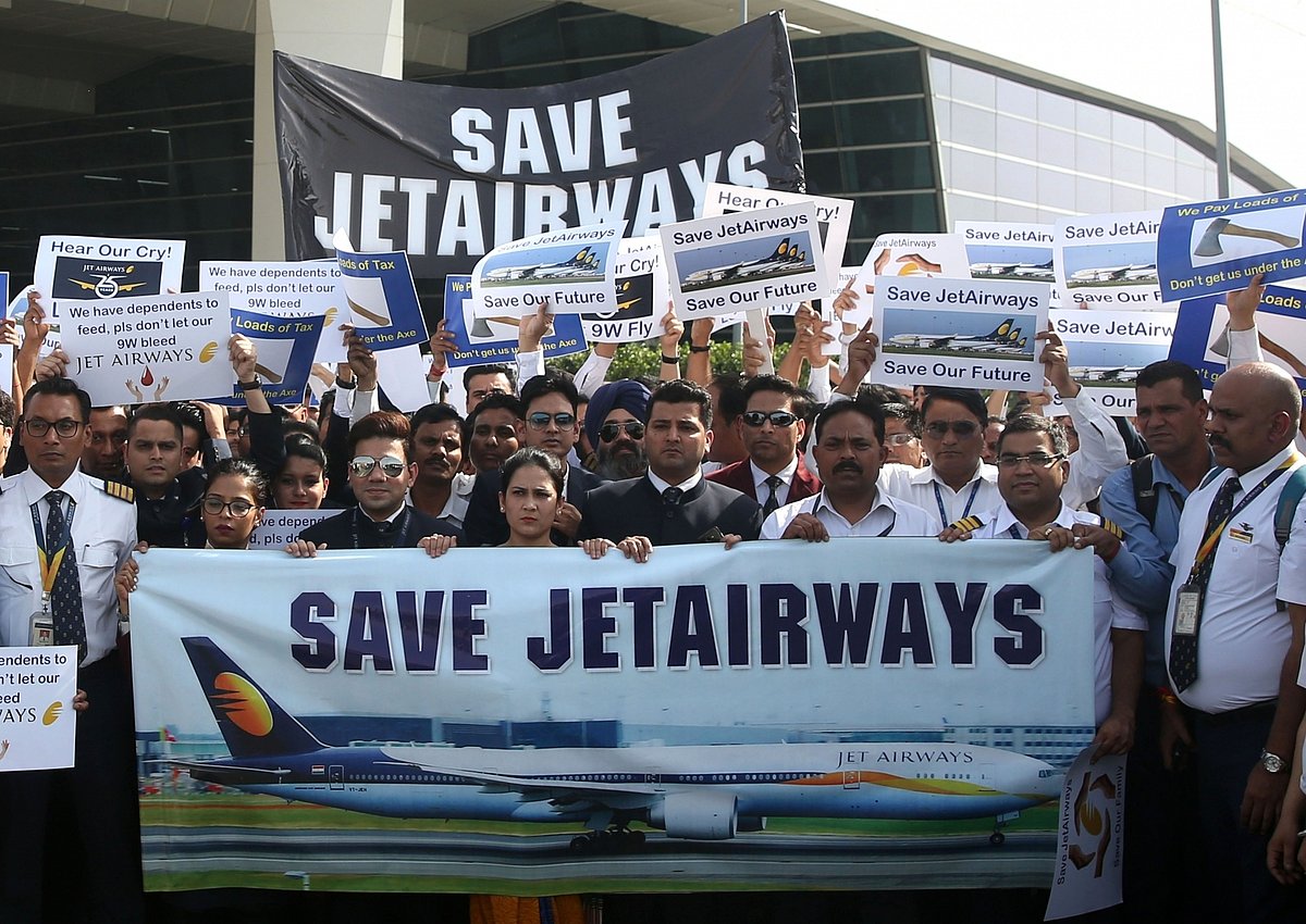 Jet Airways staff hopeless, sentiment hits lowest  