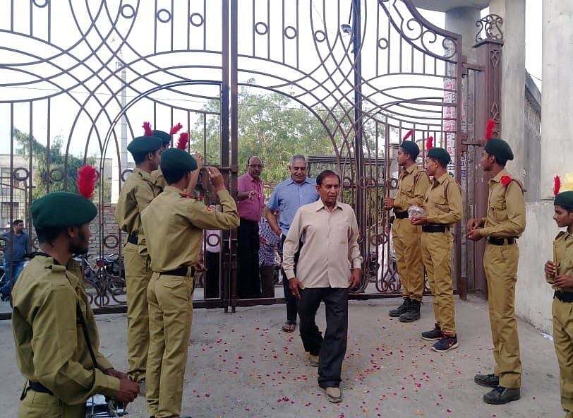 Lok Sabha Election 2019 LIVE: 4 injured in clash between supporters of NC, Peoples Conference in Baramulla
