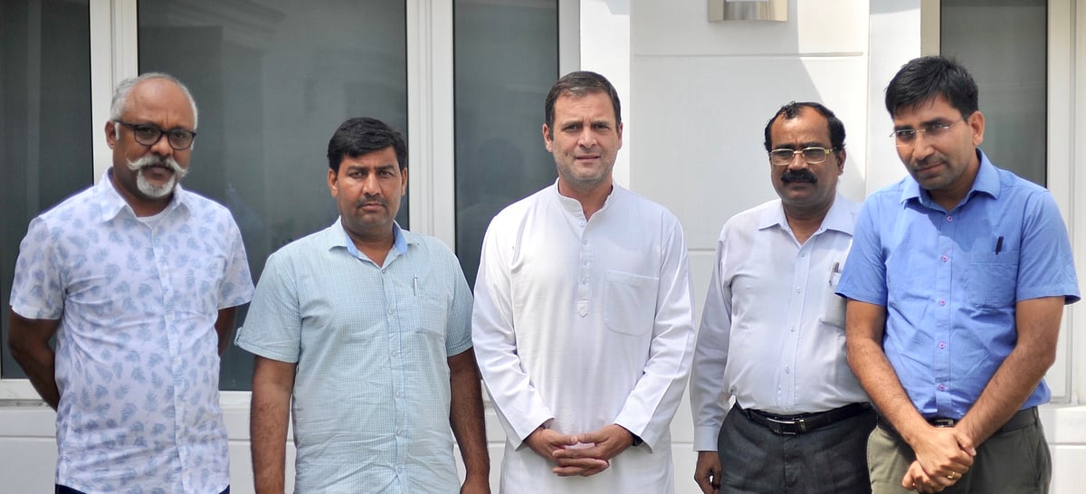 Congress condemns injustice to 5.85 cr families of PACL and about 12 crore victims of various Chit Fund scams