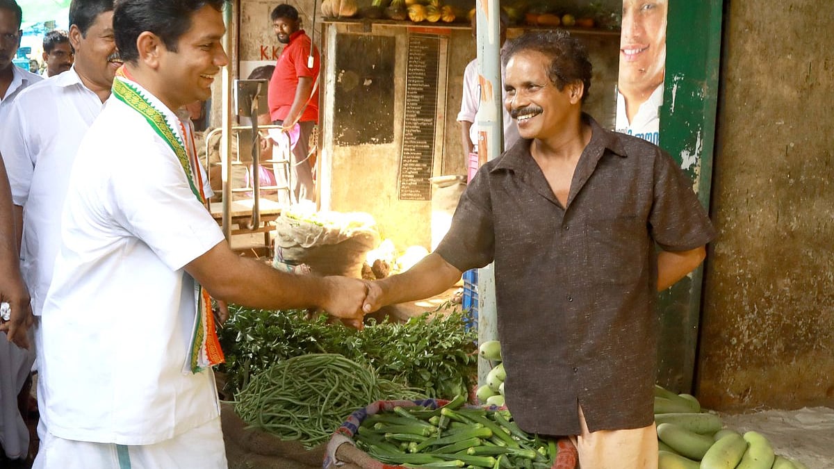 Congress Candidate from Ernakulam Hibi Eden greets people of the constituency ( National Herald)