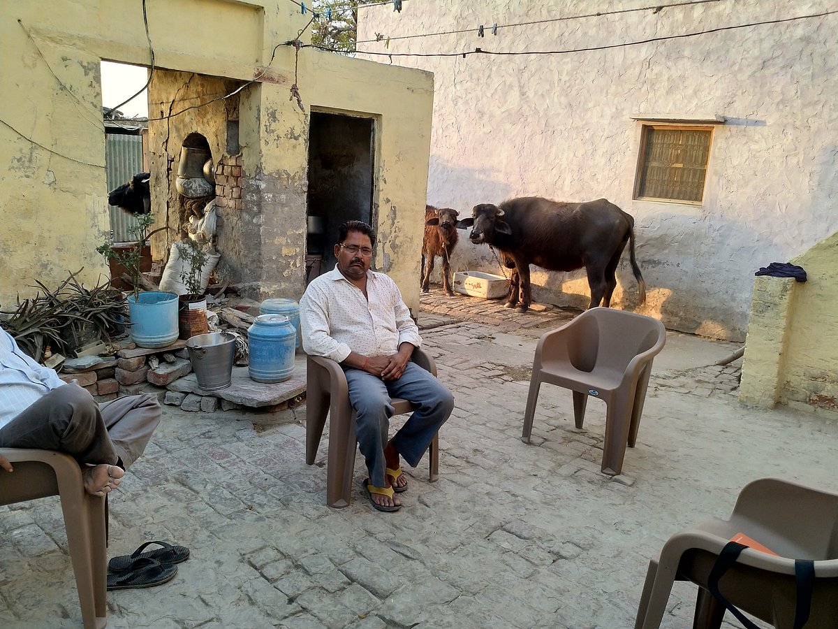  Kamal Kishore, the village head of Nainana in Fatehpur Sikri/NH