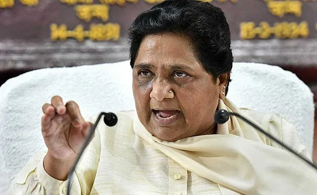  Mayawati losing the plot: Time running out