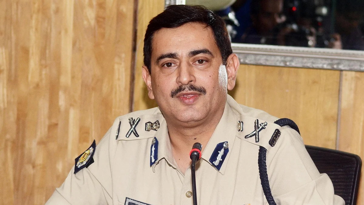Election Commission removes Kolkata Police chief