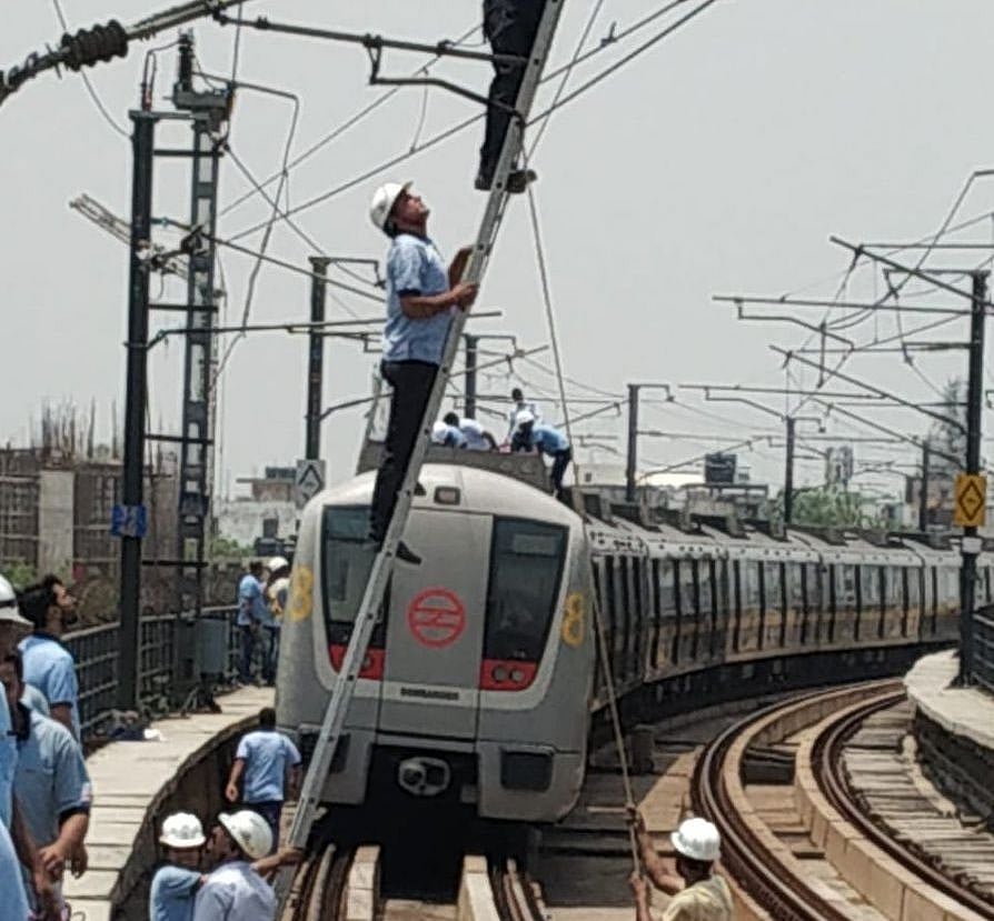 Took too long to evacuate Metro: Delhi government