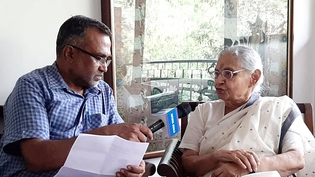 Sheila Dikshit with Khurram Raza (NH Photo)