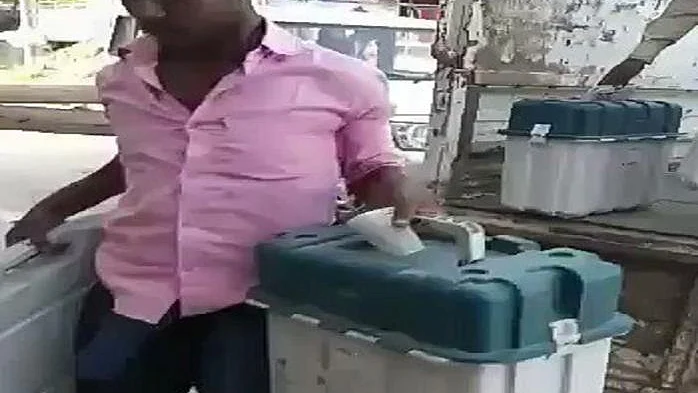 Watch new videos, see EC’s clarification and make up your mind on EVM security