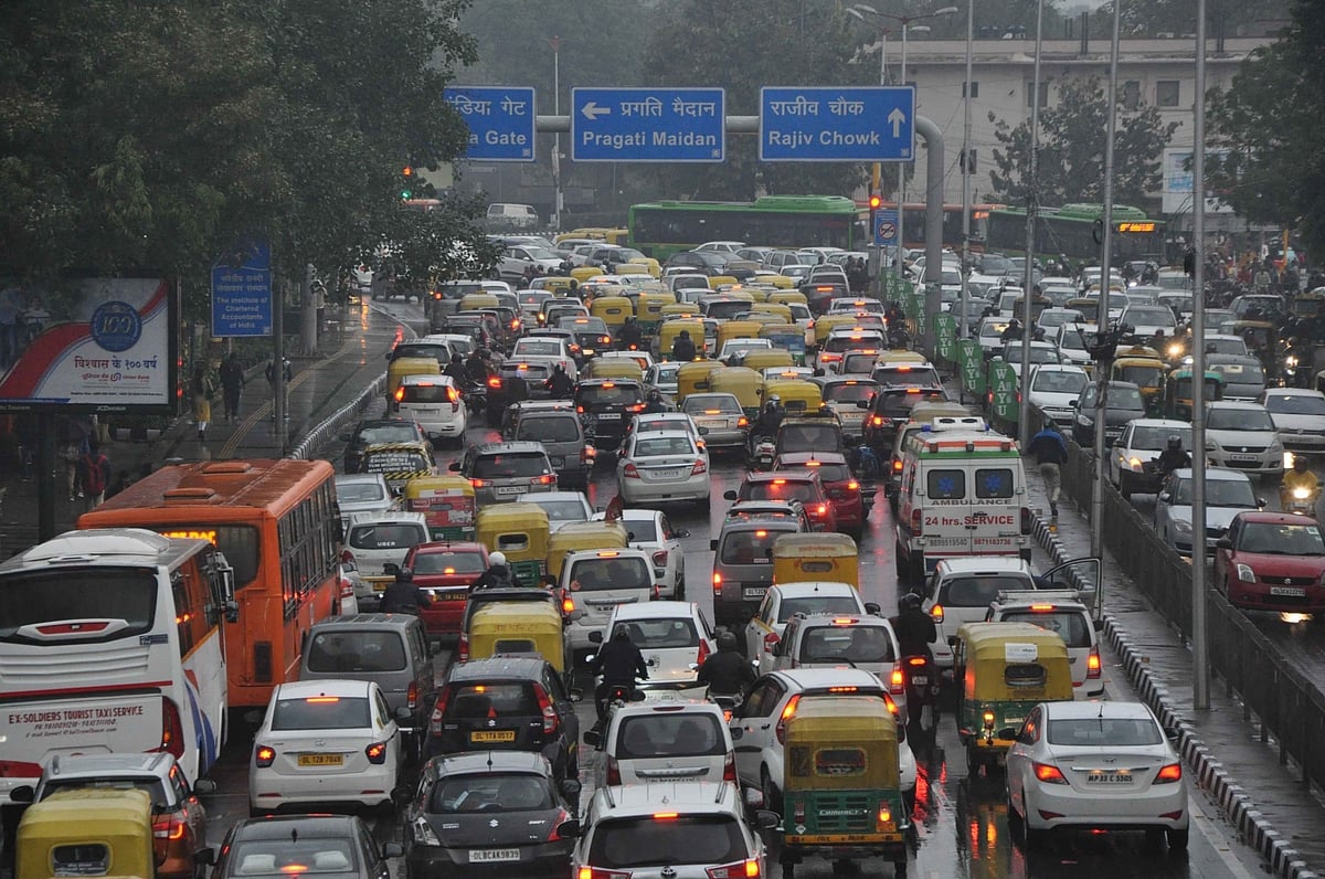 Delhi government below average on traffic management, pollution