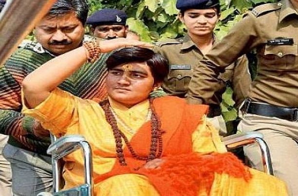 Now, BJP MP Pragya Thakur gives explanation about Spicejet passengers confronting her for delay in flight