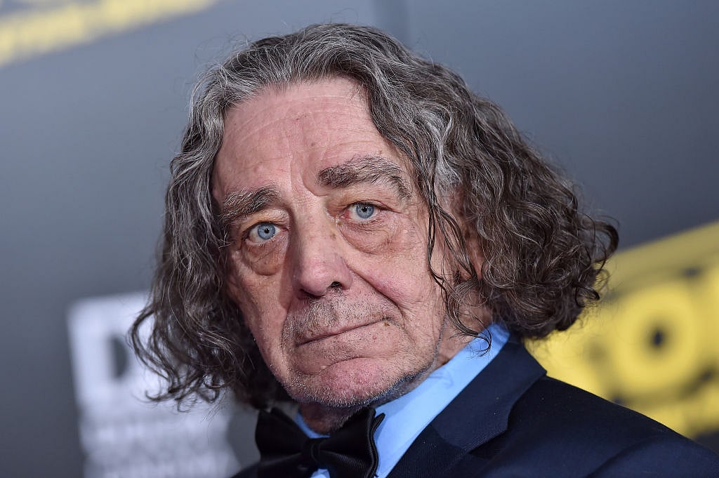 Actor Peter Mayhew, Chewbacca in ‘Star Wars’ saga, dies at 74 in Texas