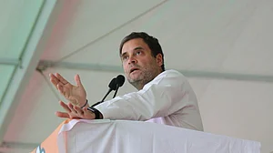Rahul slams PM Modi on Rafale, says ‘chowkidar’ slogan not coined by him but labourers and youths of country