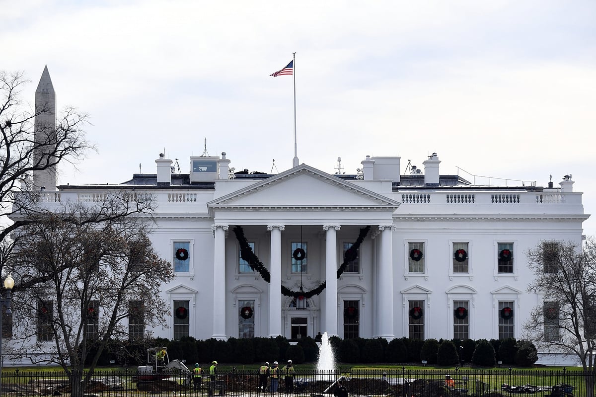 Indian dies after setting himself on fire near White House