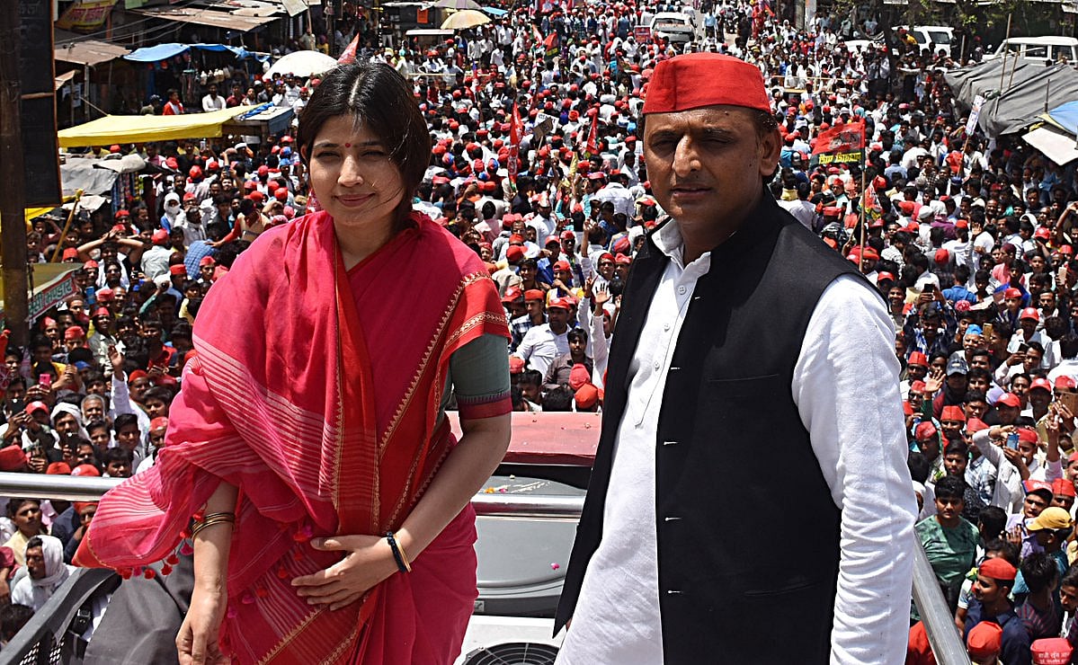 Uttar Pradesh: Akhilesh at crossroads as his experiment fails again
