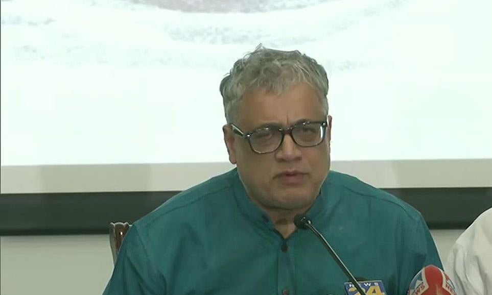 TMC's Derek O'Brien joins dharna of 12 suspended MPs at Parliament complex 