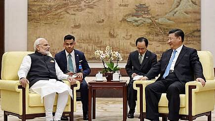 PM Narendra Modi and Chinese President Xi Jinping during an informal summit at Wuhan in April 2018. (file photo)