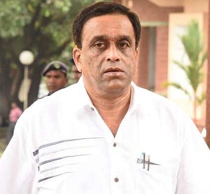 Possible to cobble non-BJP majority coalition in Goa: Former Dy CM Dhavalikar