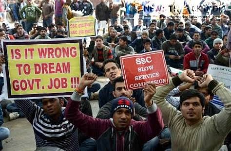 Students protesting the delay in SSC appointment (Twitter)