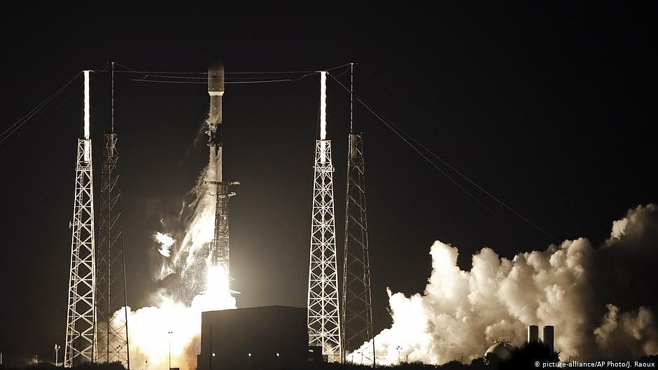 SpaceX puts up 60 satellites for Musk's 'Starlink' internet