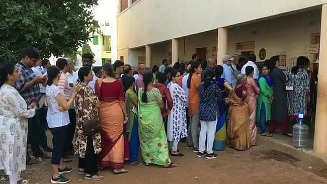 Madhya Pradesh: Congress’ well planned campaign vs BJP’s emotional nationalism