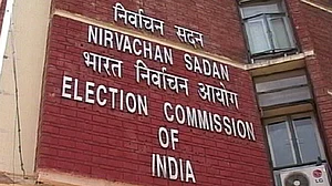 EC to provide postal ballot facility to 80+, Covid suspects in Manipur